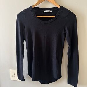Aritzia Wilfred Free Black Scoop Crew Neck Long Sleeve Tee
